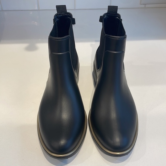 Kate Spade New York Solstice Black 
Rain Boot With Bows!! Beautiful—Size 6–EUC - Picture 1 of 8